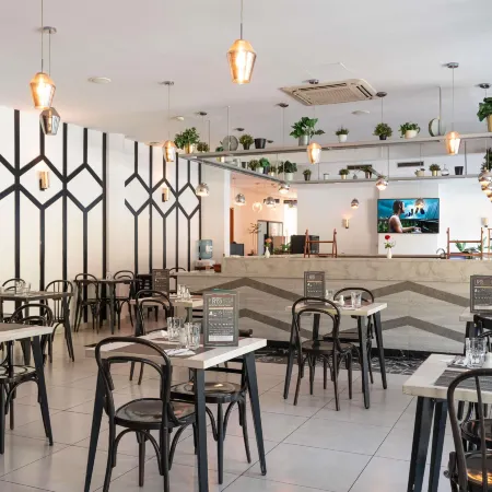 Ibis Meknes