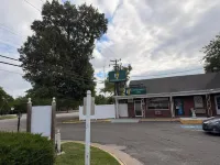 Economy 7 Inn Near Hampton University VA