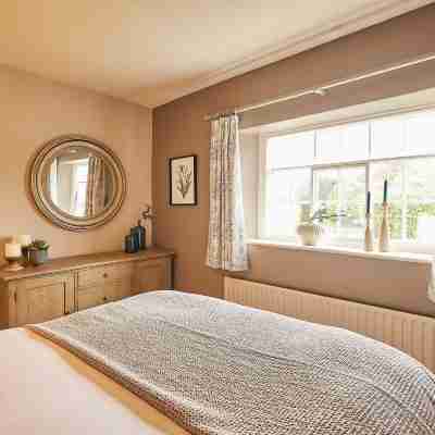 Host Stay Tree Tops Rooms