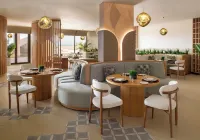 Ray Hotel by Cloud 7