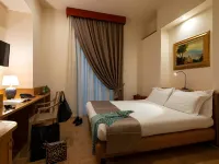 Grand Hotel Europa Naples Hotels near Chiaia