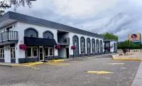弗農庭院酒店 - 泳池