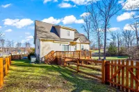 Lakeview Escape Near Beach With Fenced dog Run, Porch & Dock With one Boat Slip - 4-Star