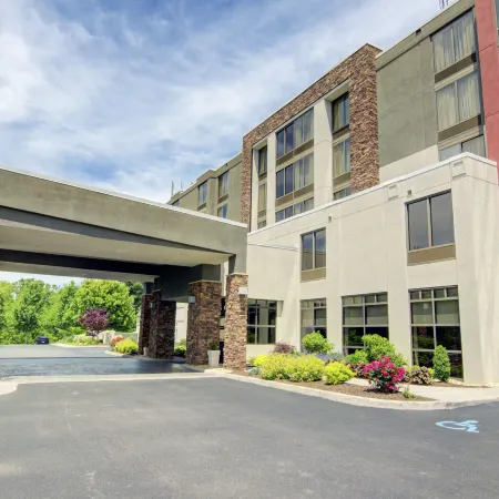 Holiday Inn Express & Suites BLACKSBURG - UNIVERSITY AREA by IHG