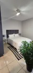Cozy 2 Bedroom Cottage - Condos