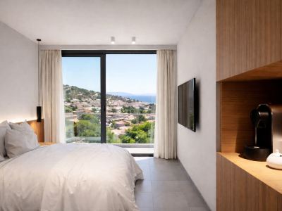 Tessera Villas & Studios Collection