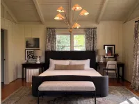 The Red House: Panoramic Views and Walk to Town - ブティック