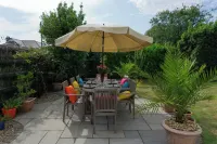 Lovely Spacious Apartment - Sleeps 5 - Boutique