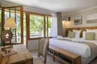 Domaine du Ferret Restaurant & Spa - Parkplatz