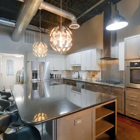 Urban Downtown Roanoke Loft w/ Private Hot Tub