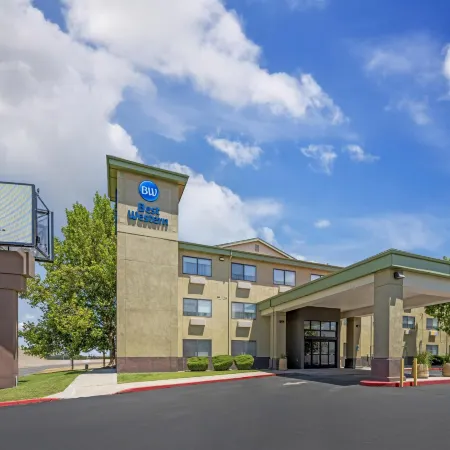 Best Western North I-25 Hotel