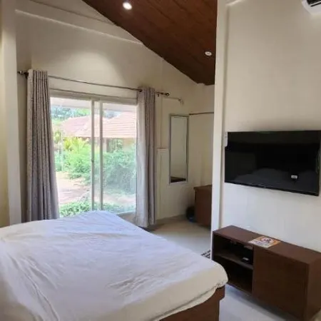 Saavi Resort Shrivardhan