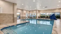 Holiday Inn SALEM by IHG - Pools