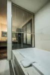 Rivertain Hotel - baignoire