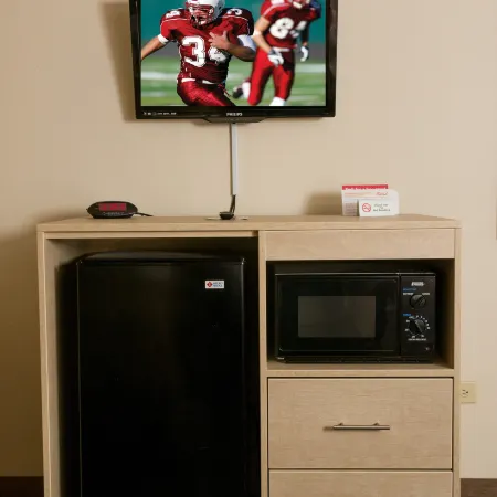 Red Roof Inn & Suites Pigeon Forge - Parkway