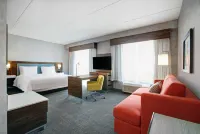 Hampton Inn & Suites by Hilton Watertoo St. Jacobs - 3-Star