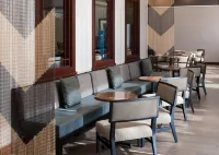 Hampton Inn & Suites Boise-Downtown - breakfast