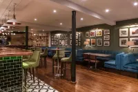 Castle Hotel - bar