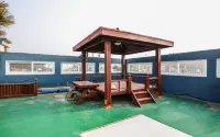 Taean Sharp - 2-Star