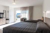 Mount Hutt Motels - parking