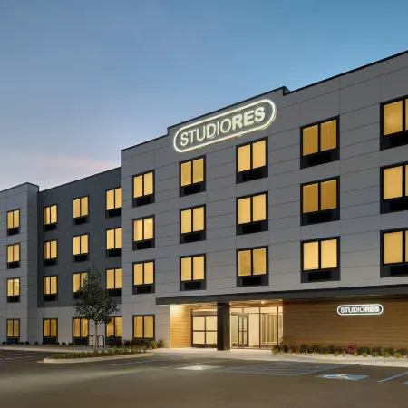 StudioRes by Marriott Clarksville