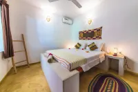 Pingwe Beach Apartments - balcony