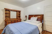 Easy Niagara Falls Access! Apt w/ Full Kitchen - 2-Star
