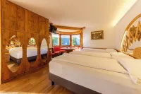 Hotel la Soldanella - Parkering