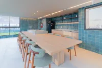Icon Housi in Boa Viagem New 300m From the Sea By Carpediem - Homestays