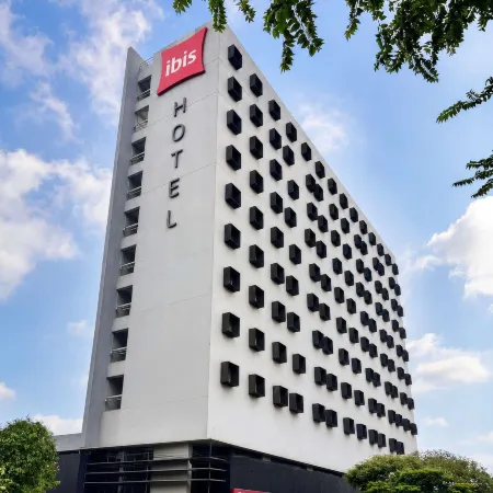 Ibis Cali Granada