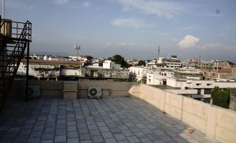 Hotel Vishnu Inn
