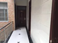 Fengqiu Shanjia Hotel