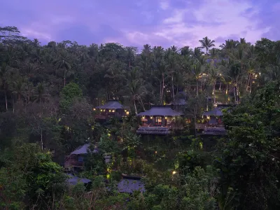 Capella Ubud, Bali Hotel dekat Gayor & Dekorasi