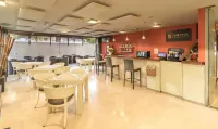 Hotel Colon Rambla - breakfast