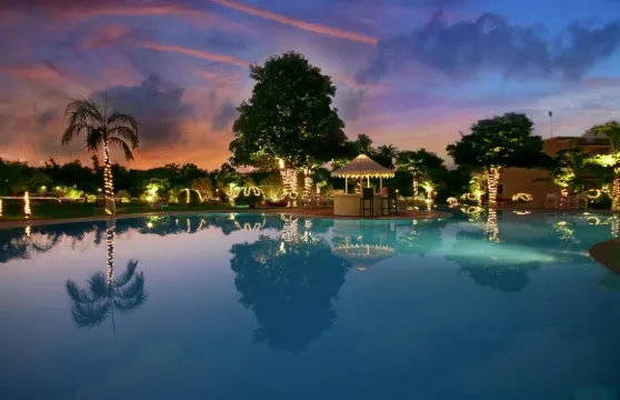 克久拉霍克拉克旅館