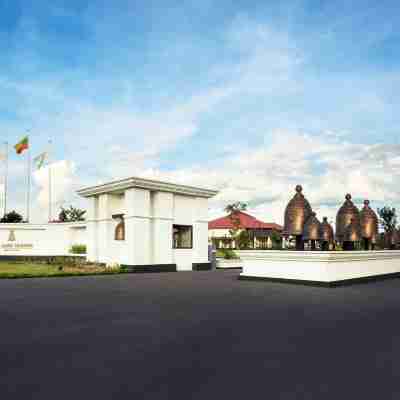 The Lake Garden Nay Pyi Taw - MGallery Hotel Exterior