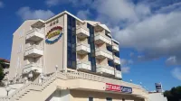 Apartments and Rooms Astoria