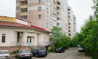 PaulMarie Apartments on Voinov Int.
