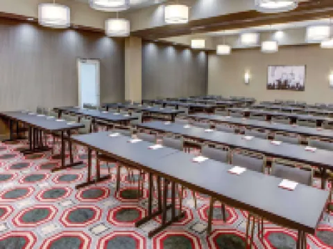 Cambria Hotel White Plains - Downtown Hotels in White Plains