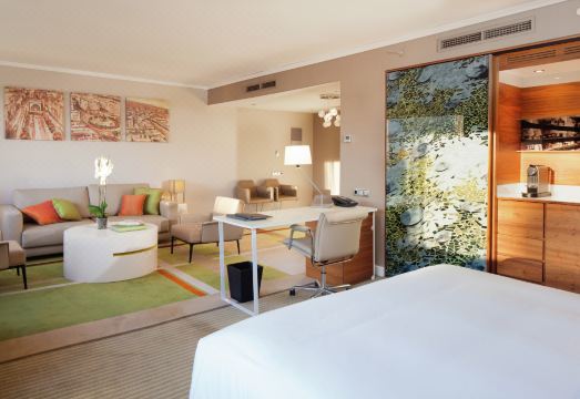 힐튼 바르셀로나 위치