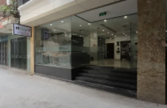 IStay Hotel Apartment 6 Các khách sạn gần Trung Yen Plaza