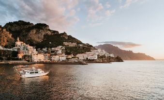 Amalfi Luxury House