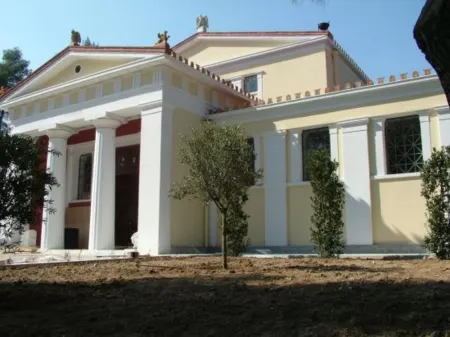 Neda Hotel Отели в г. Олимпия