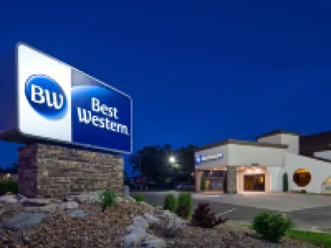 Best Western Sundowner Hotels in Logan County