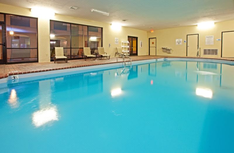 Holiday Inn Express & Suites Franklin by IHG photo 3
