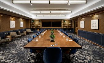 Rand Tower Hotel, Minneapolis, a Tribute Portfolio Hotel