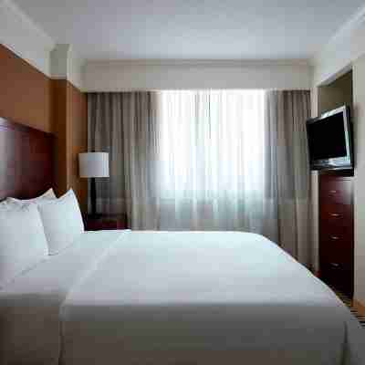 Washington Dulles Marriott Suites Rooms