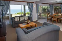 180 Degree Ocean View - Seagull Villa in Brenton on the Rocks