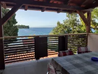 Seafront Spacious Apartment Spazzio Hotels in Preko