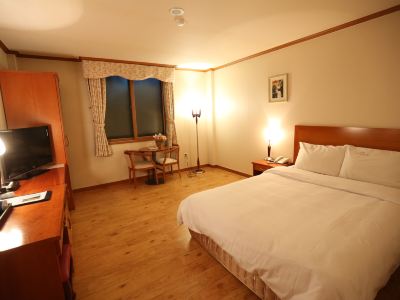 Munkyung Tourist Hotel
